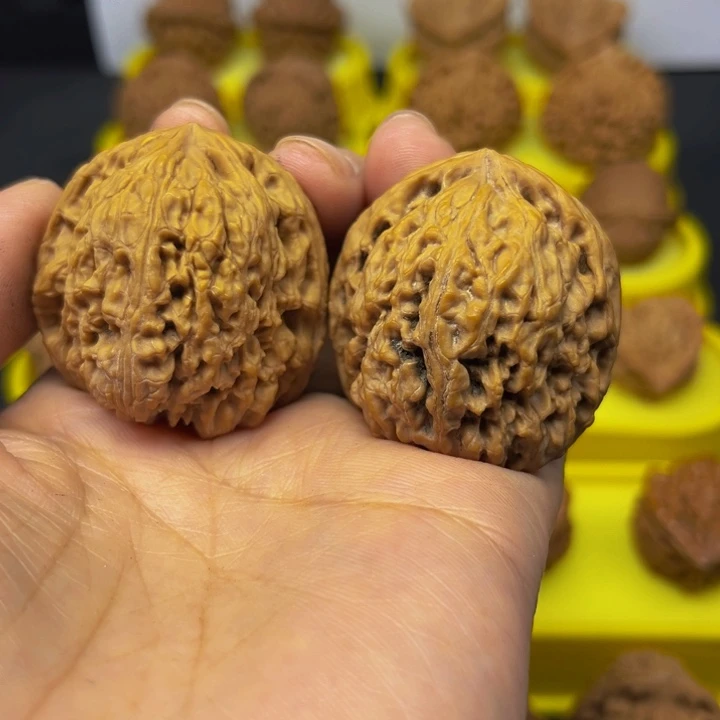 把件文玩核桃L*把件文玩核桃