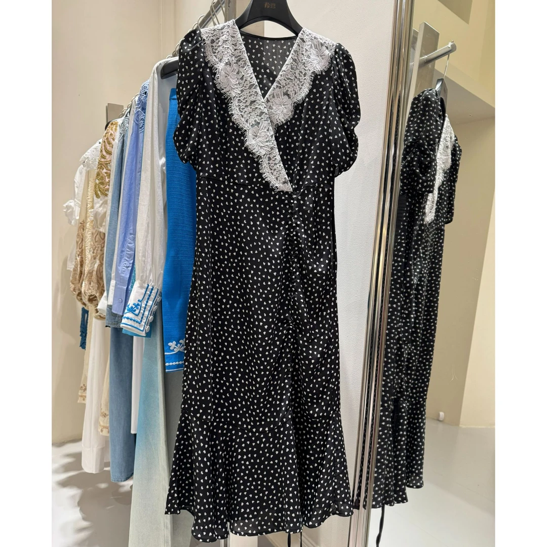 葭恩25新款爱心拼蕾丝裙9189