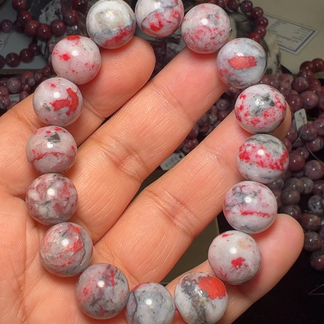 天然辰砂原石手串