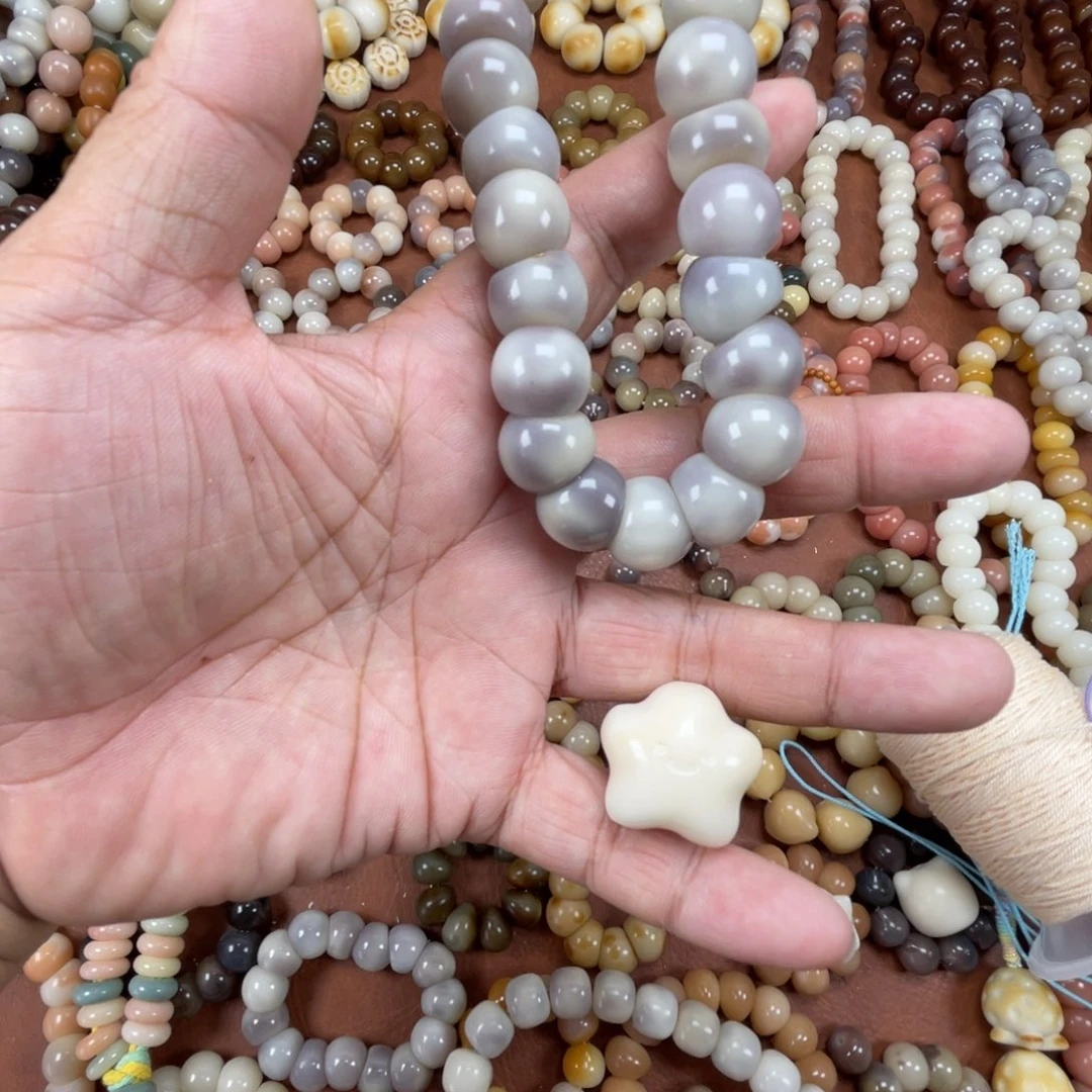 猪***壮菩提根/象牙果吊坠