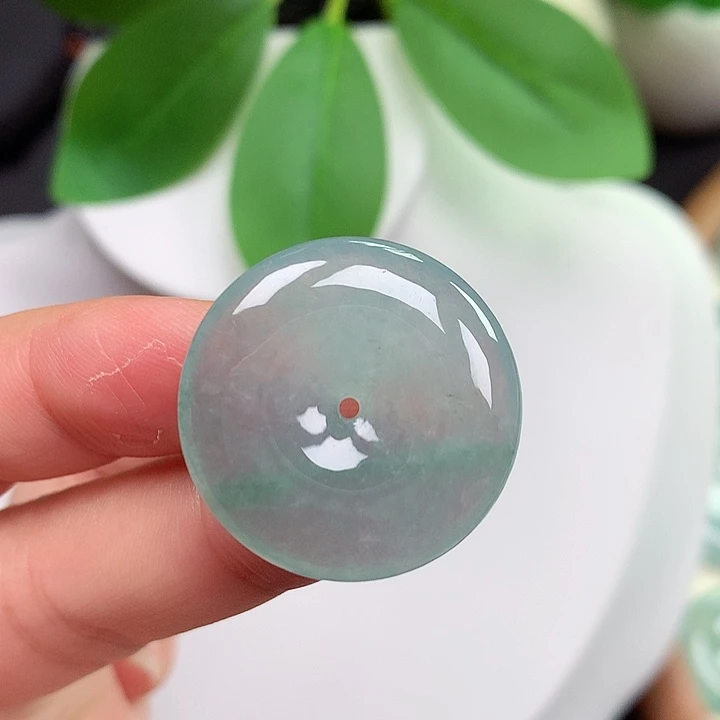 翡翠未镶嵌颈饰平安扣 24.9x5.6mm