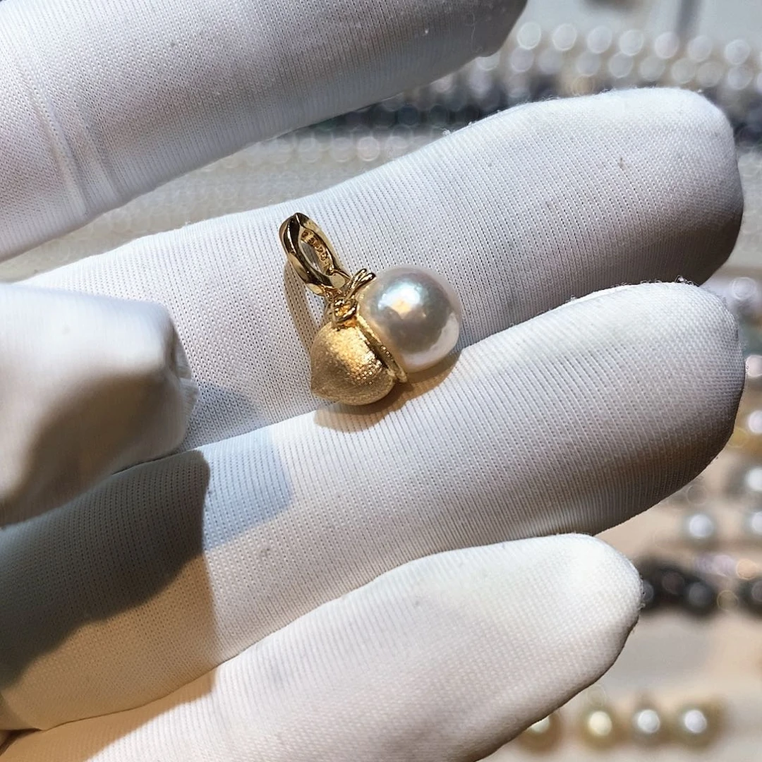 银S925镶嵌海水珍珠颈饰