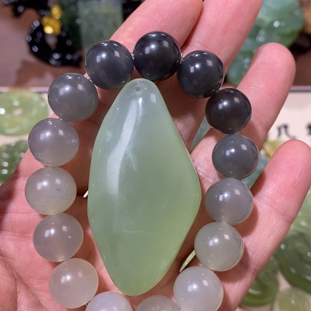 岫玉未镶嵌吊坠(不含链)