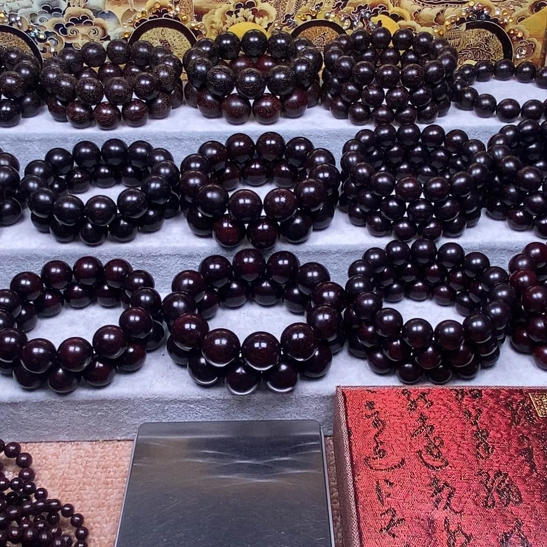 乡***下檀香紫檀（小叶紫檀）