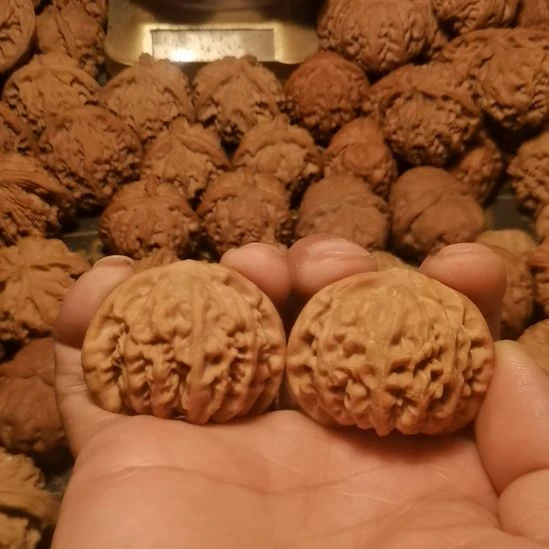 文玩核桃吊坠宫灯