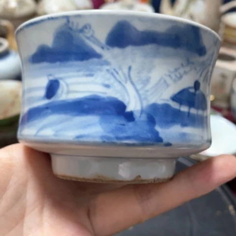 粉彩手把件鼻烟壶