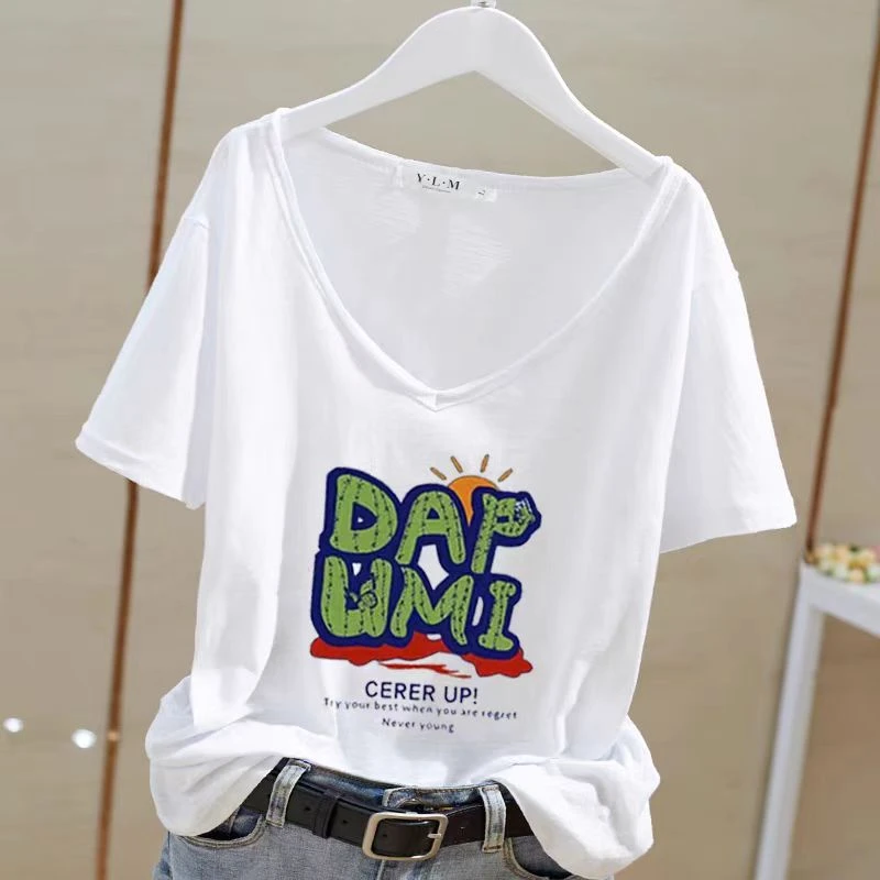 显瘦洋气夏装卷边V领宽松型短袖T恤竹节棉薄款大码字母印花上衣潮