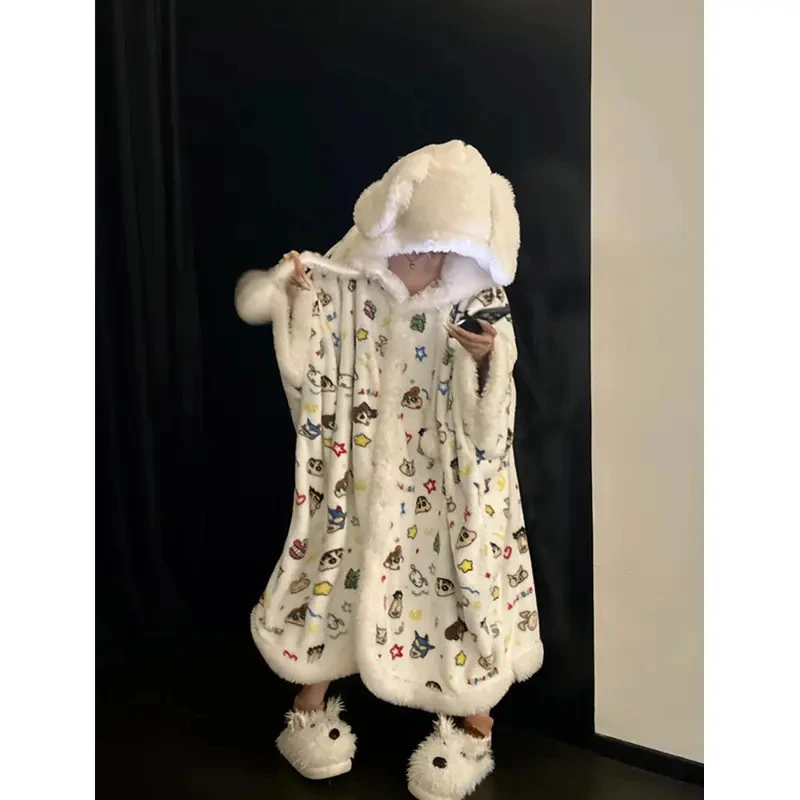 【大耳朵蜡笔】冬款斗篷带袖子毛绒睡衣加厚睡衣可外穿韩版时尚显瘦
