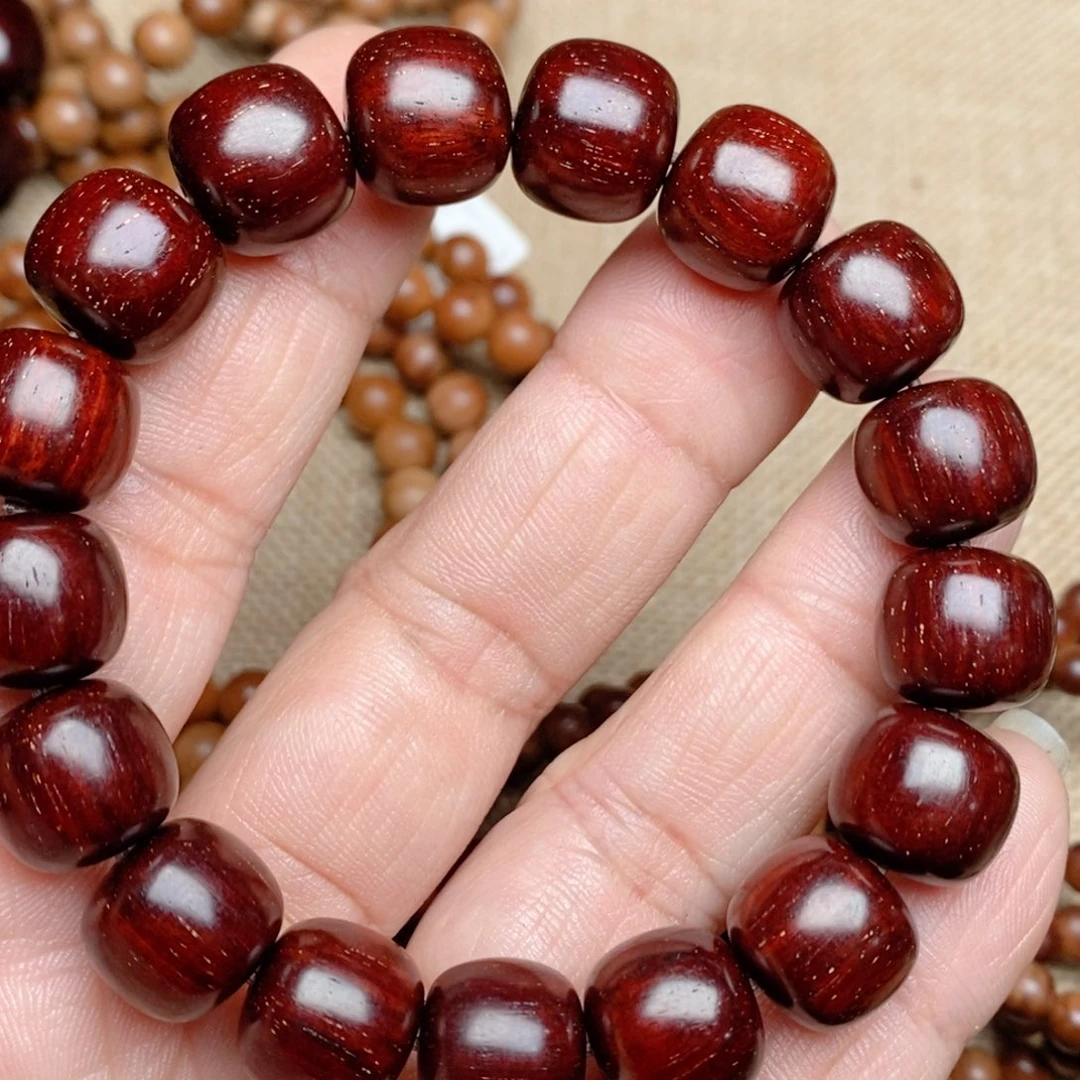 檀香紫檀（小叶紫檀）无事牌小叶紫檀12*13带金星