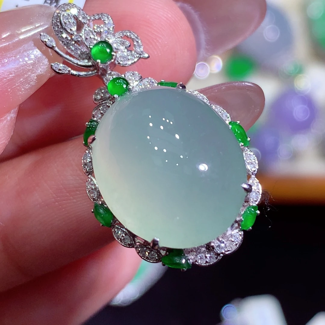 翡翠18K金镶嵌吊坠(不含链)