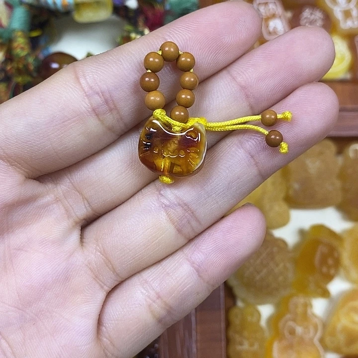 橄榄核吊坠开播福利8