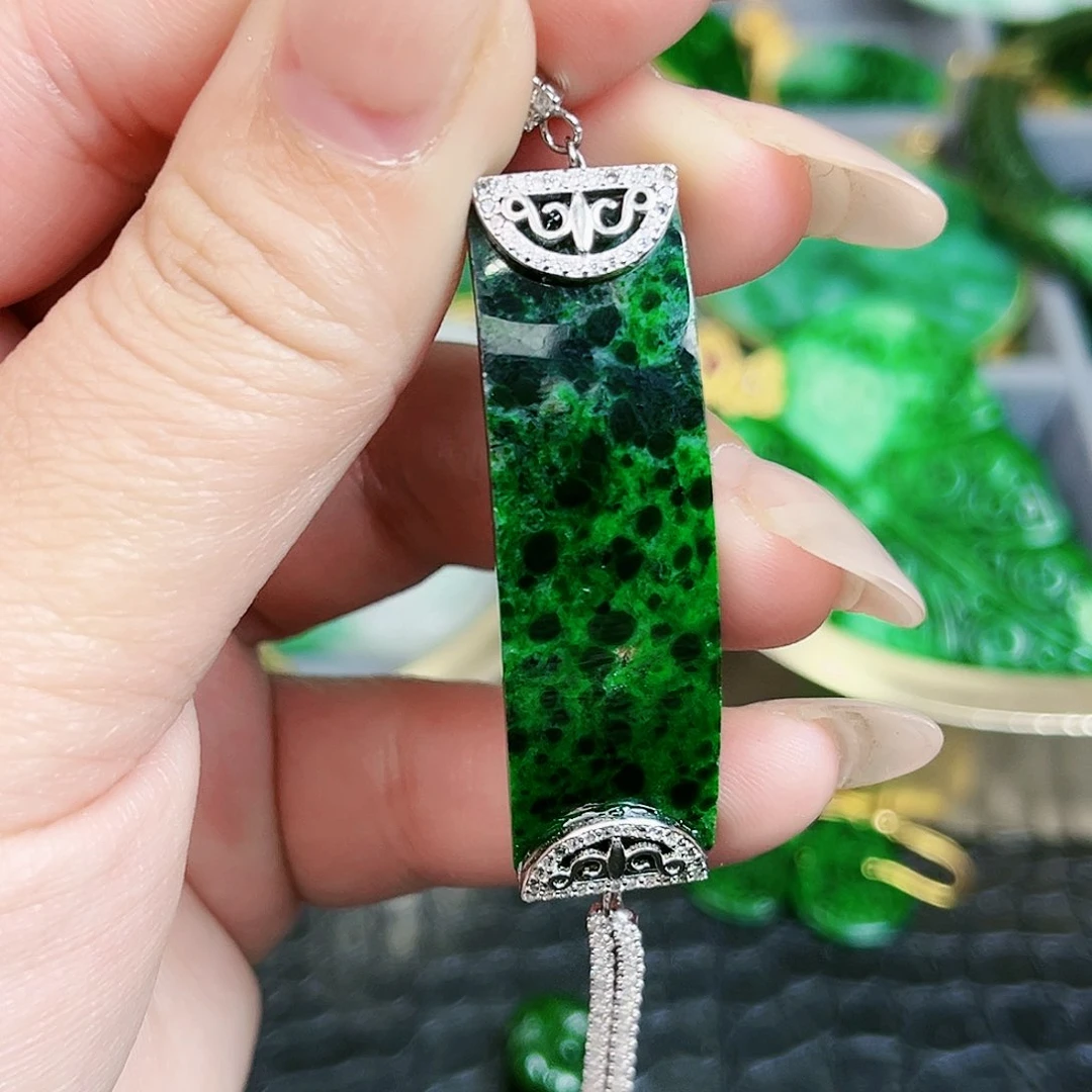 翡翠颈饰银S925镶嵌手链