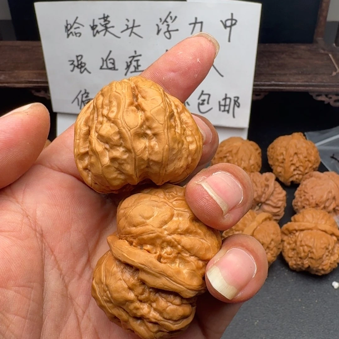 文玩核桃吊坠矛**生蛤蟆