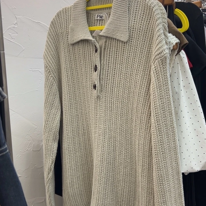 今天新款 沙色针织衫