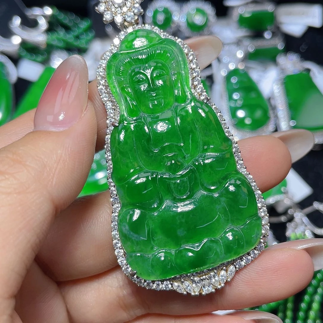 翡翠颈饰银S925镶嵌翡翠