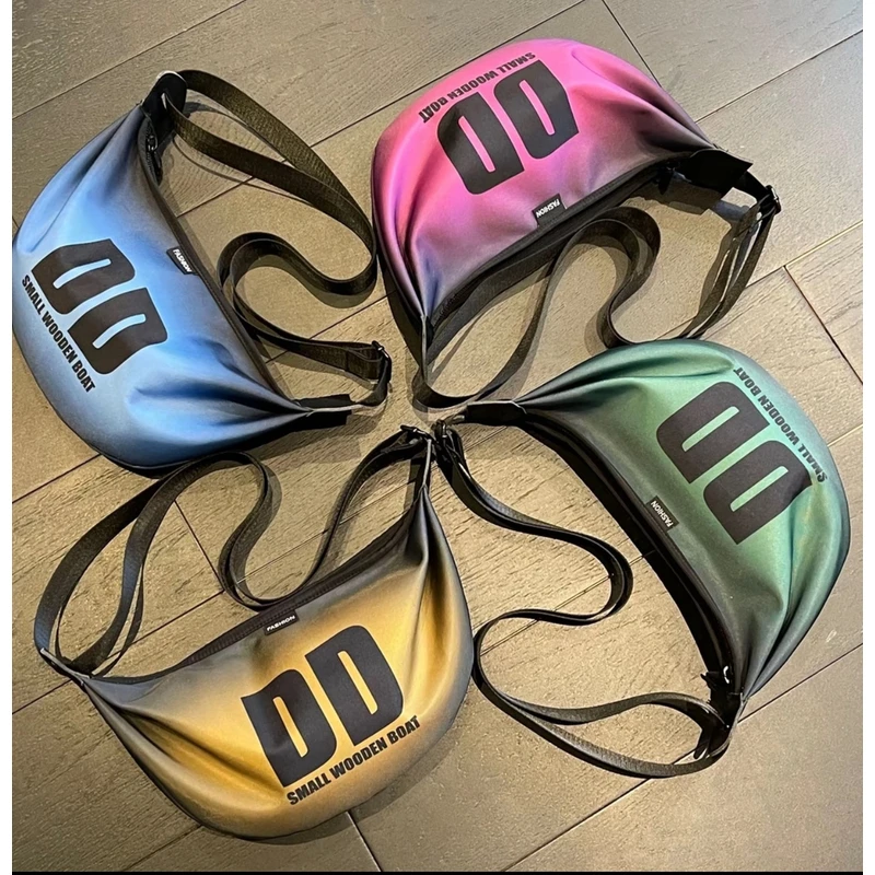 日系原单新款时尚原创布包潮牌月牙包男女同款休闲个性潮流饺子包