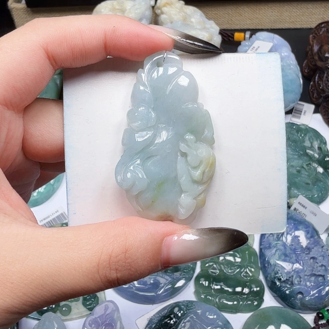 翡翠未镶嵌挂件翡翠