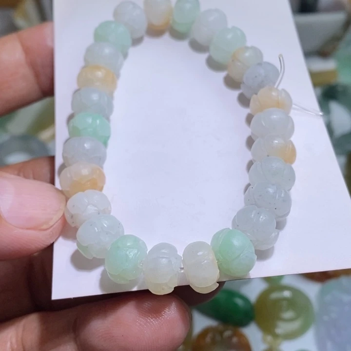 未镶嵌定制翡翠毛货