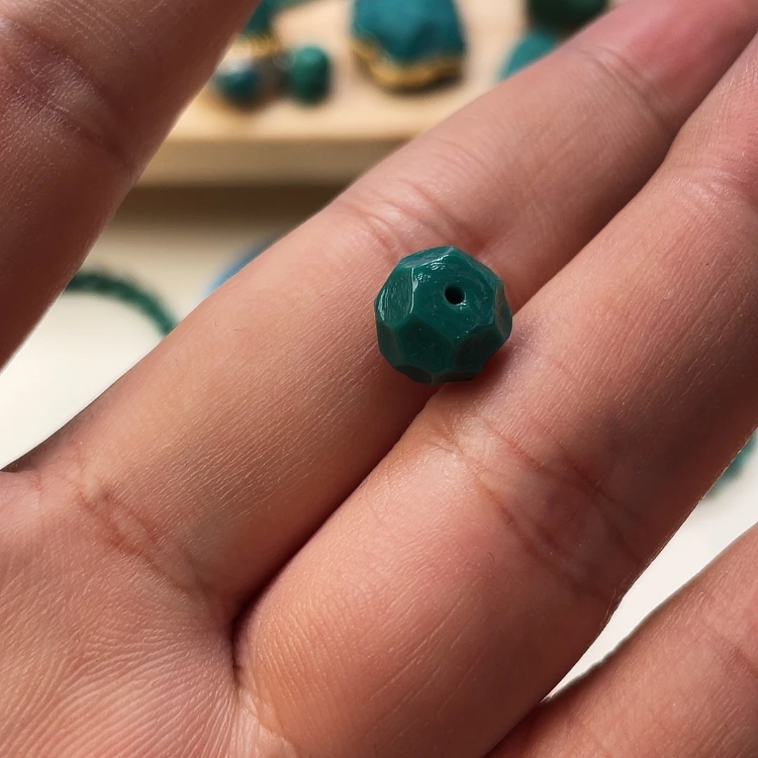 绿松石未镶嵌绿松石