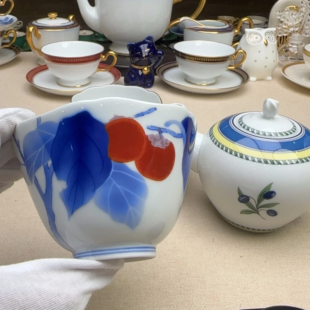 瓷片…****6新号开播 点点关注