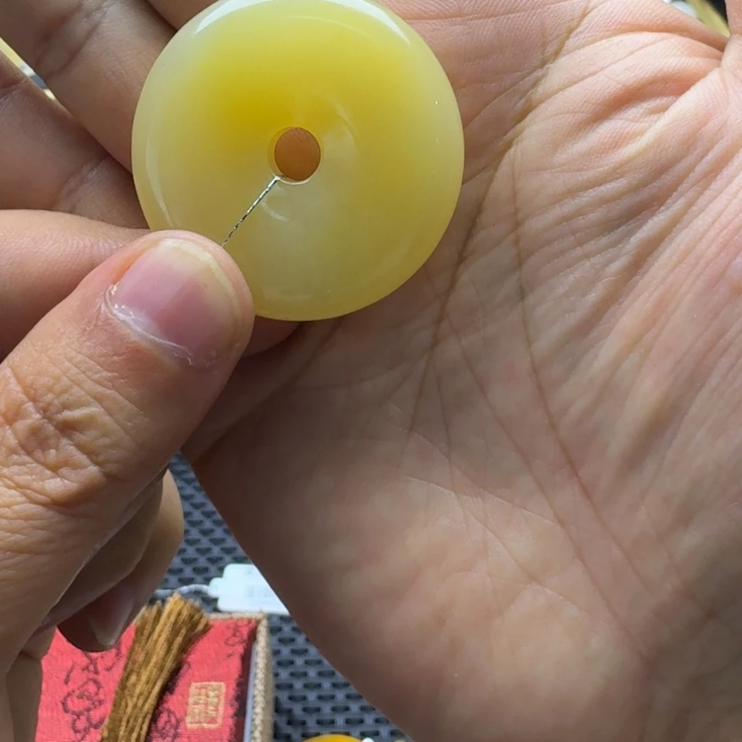 3***6石英质玉（黄龙玉）未镶嵌项圈13
