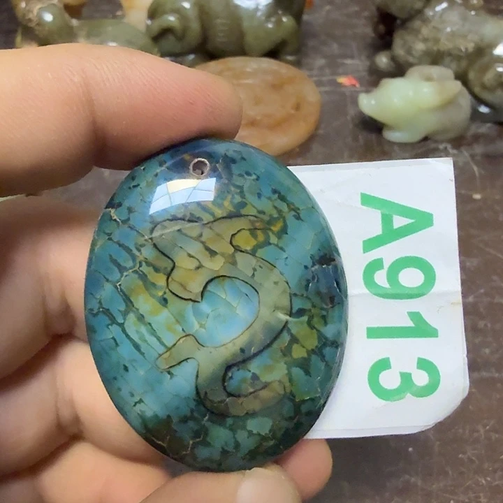 未镶嵌颈饰玛瑙/玉髓