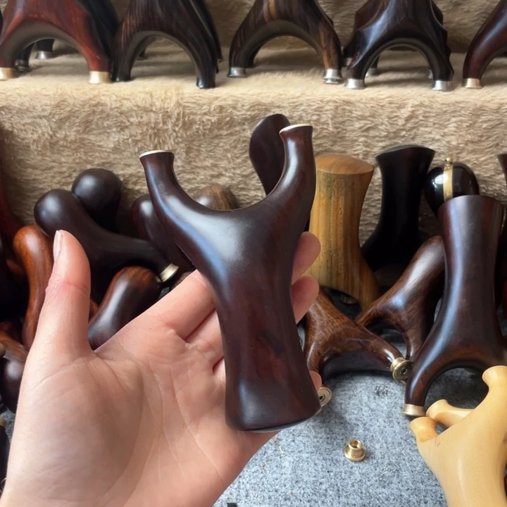 卢氏黑黄檀（大叶紫檀）铜头飞虎135