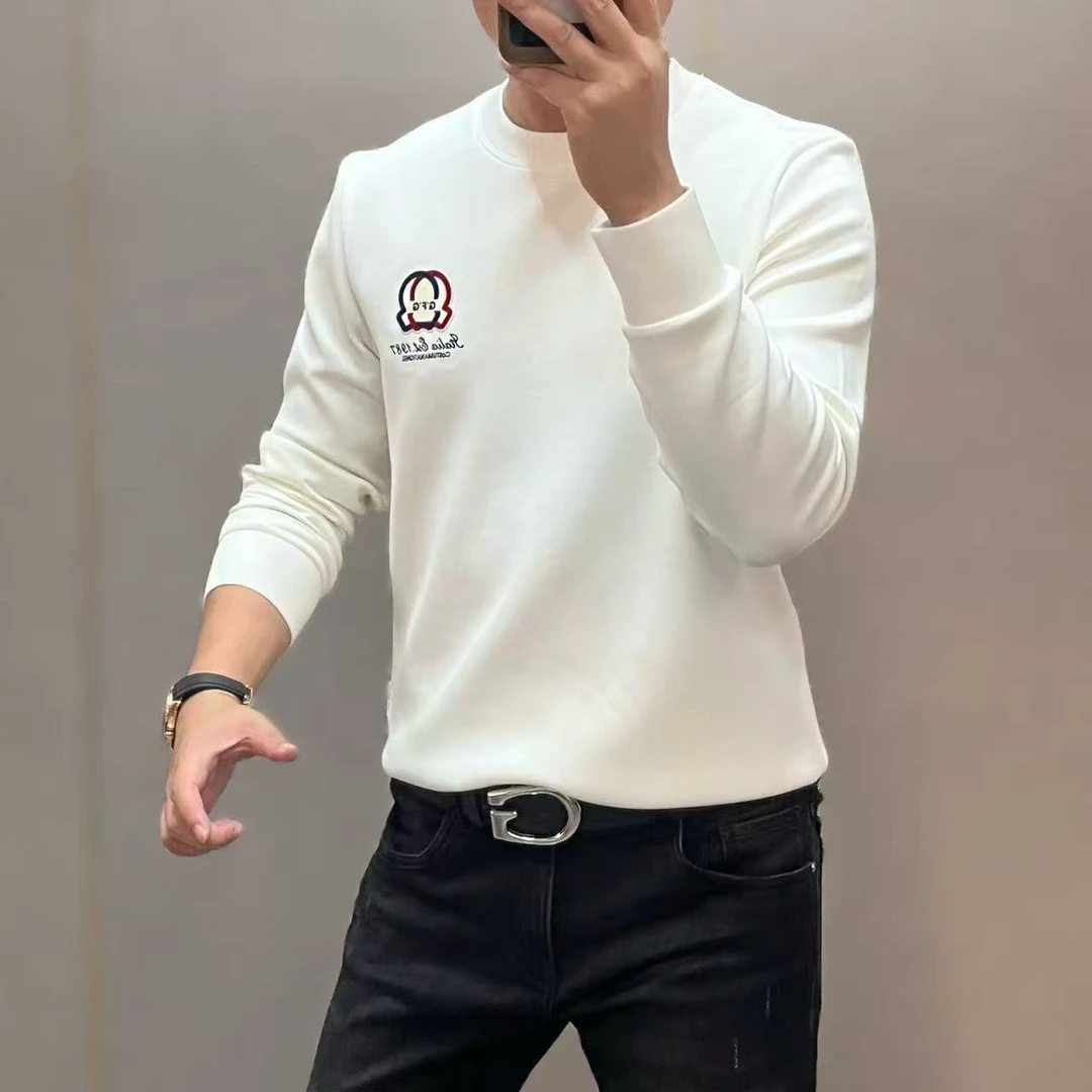 新款高端时尚休闲男士几何胸标图案圆领卫衣69105