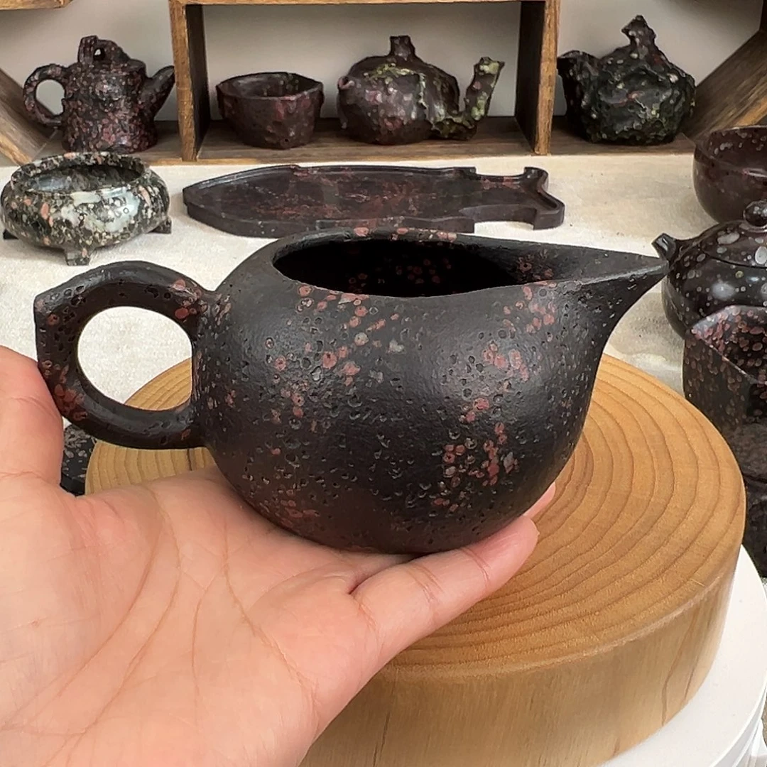 梅花玉精品公道杯