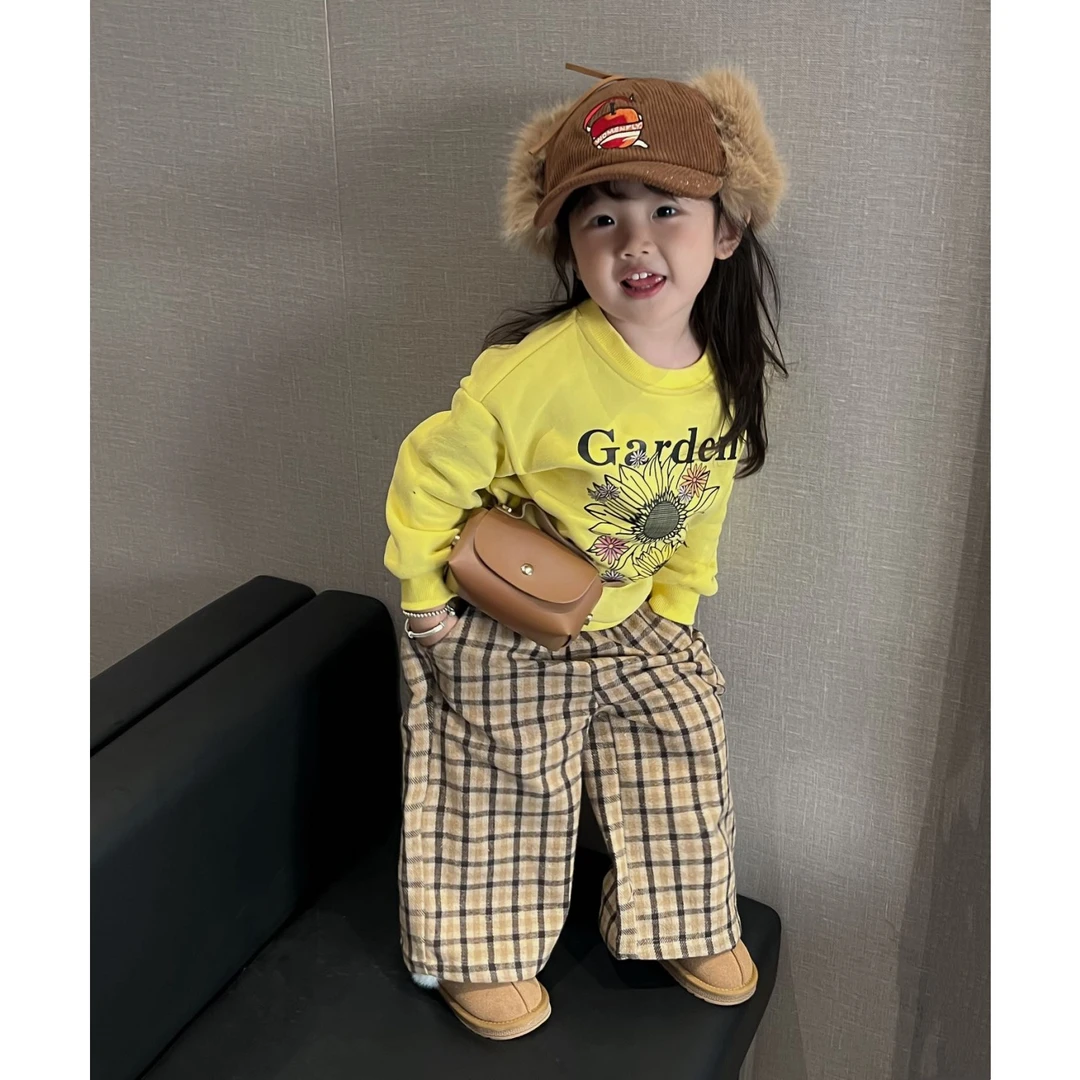 壹妈韩范童装女童时尚套装秋冬新款洋气儿童黄色休闲印花卫衣长裤