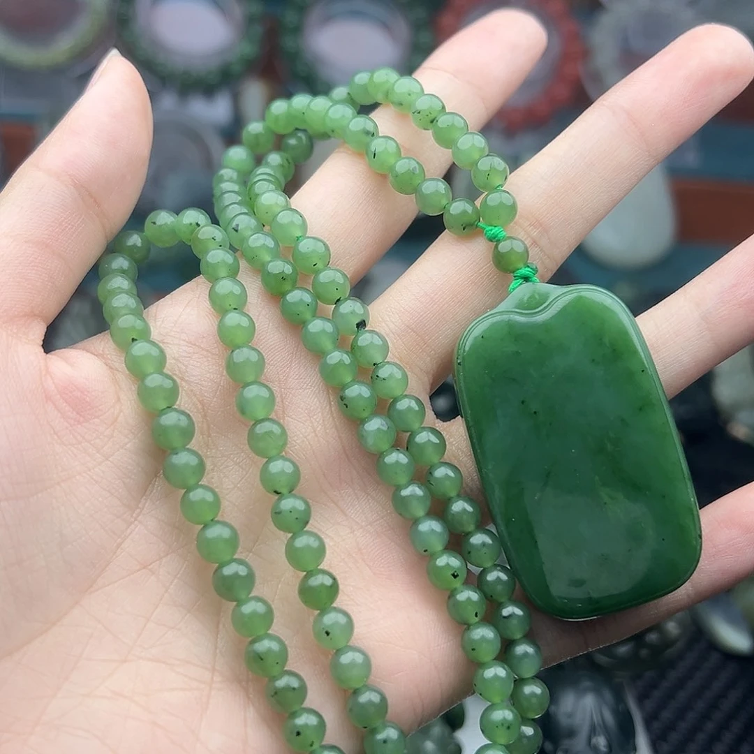 和田玉未镶嵌珠宝半成品阿*呀