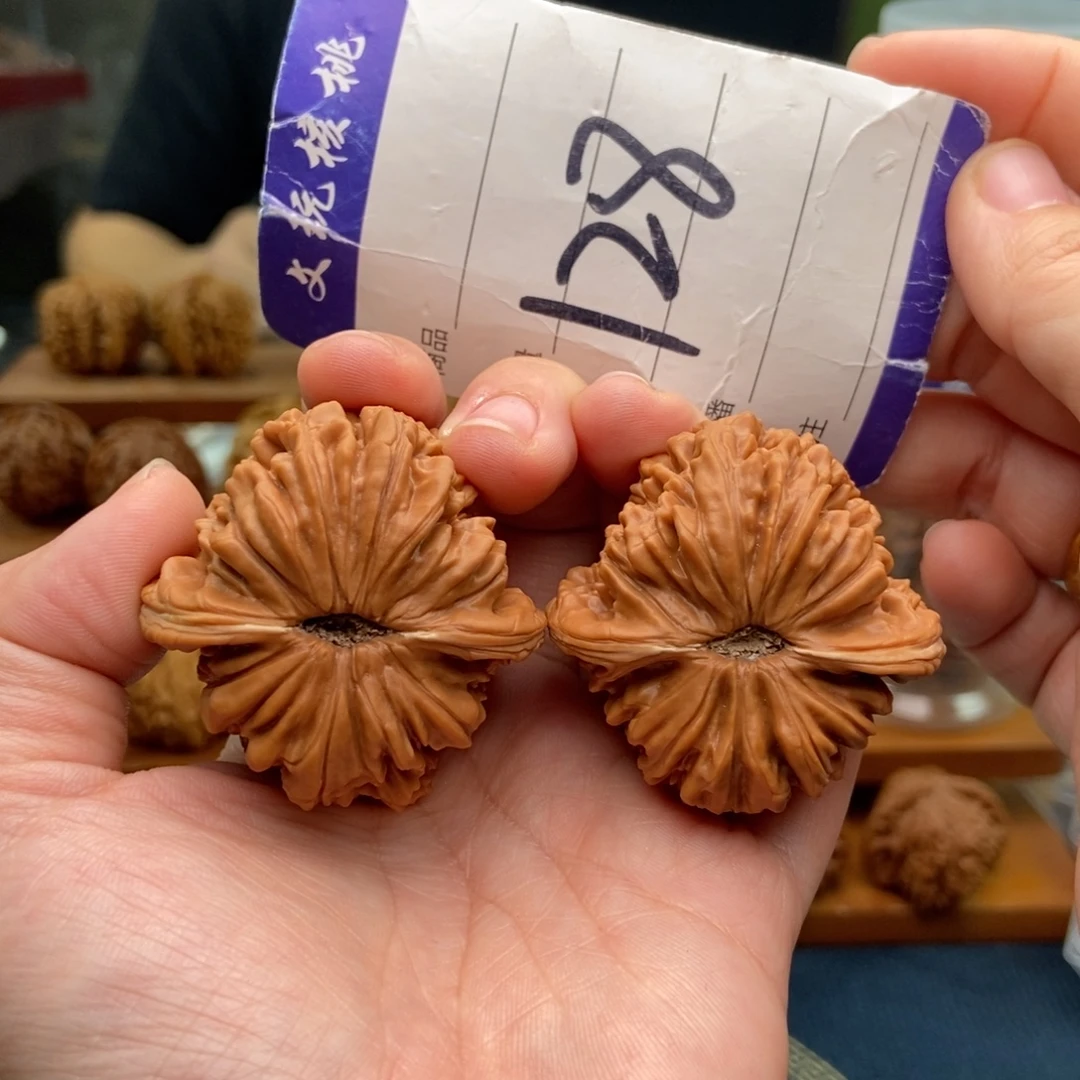 文玩核桃把件44楼子