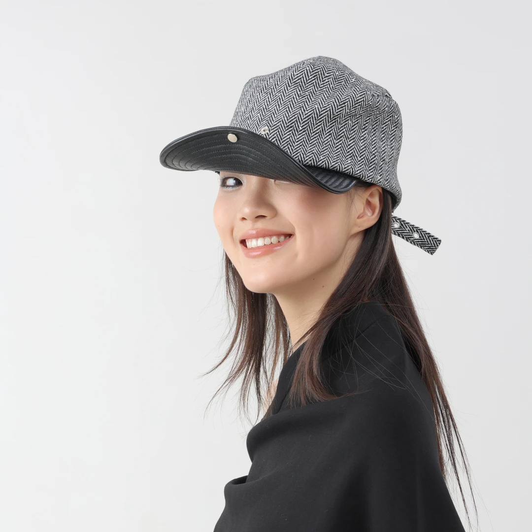 YEZI OD 长帽檐软毛呢棒球帽女春秋复古鸭舌帽小众可调节防晒帽子