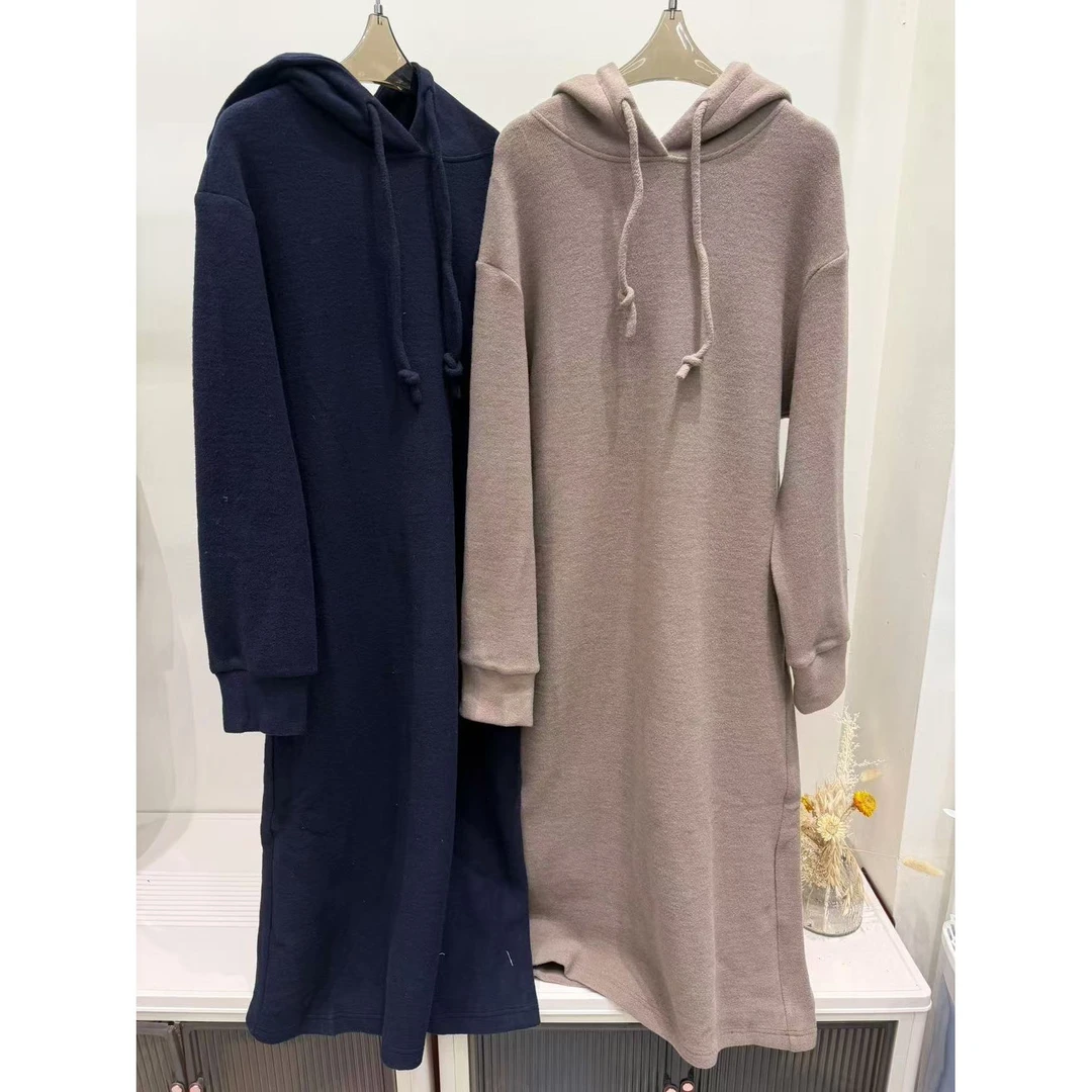 Mozch 羊M棉混纺绒毛感厚实保暖连帽慵懒连衣裙【长115】19048