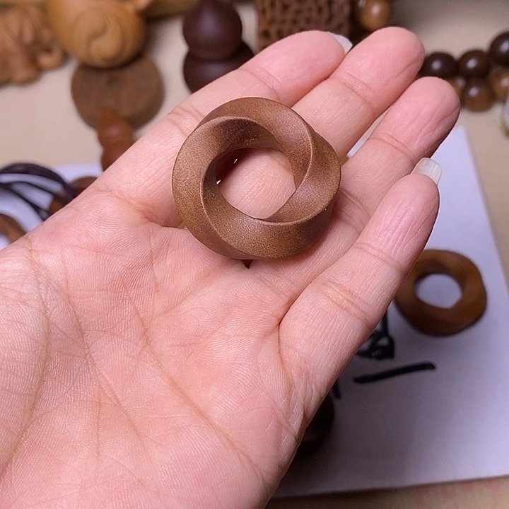 檀香木手串/手链老山檀香莫比乌斯吊坠
