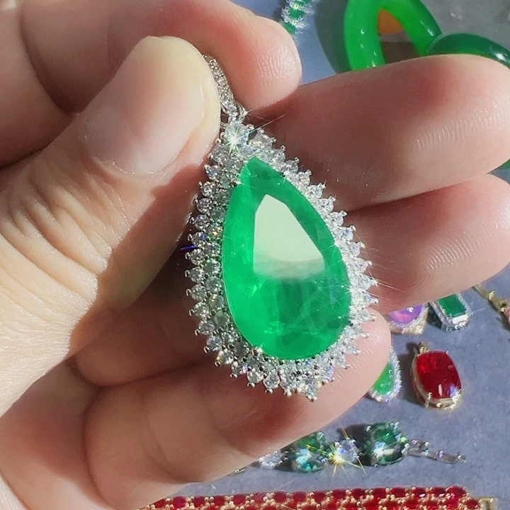 非金属红色蓝色满镶嵌大宝贝