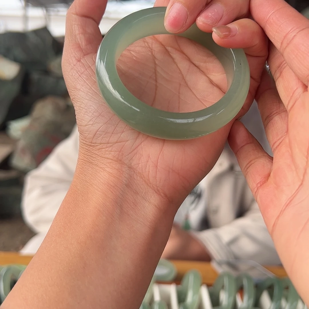 绿东陵冰晴水手镯