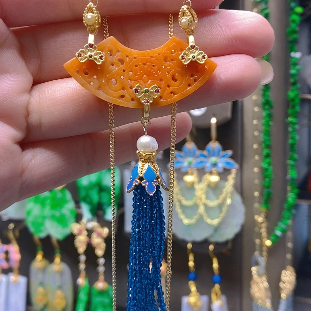 未镶嵌翡翠耳饰翡翠