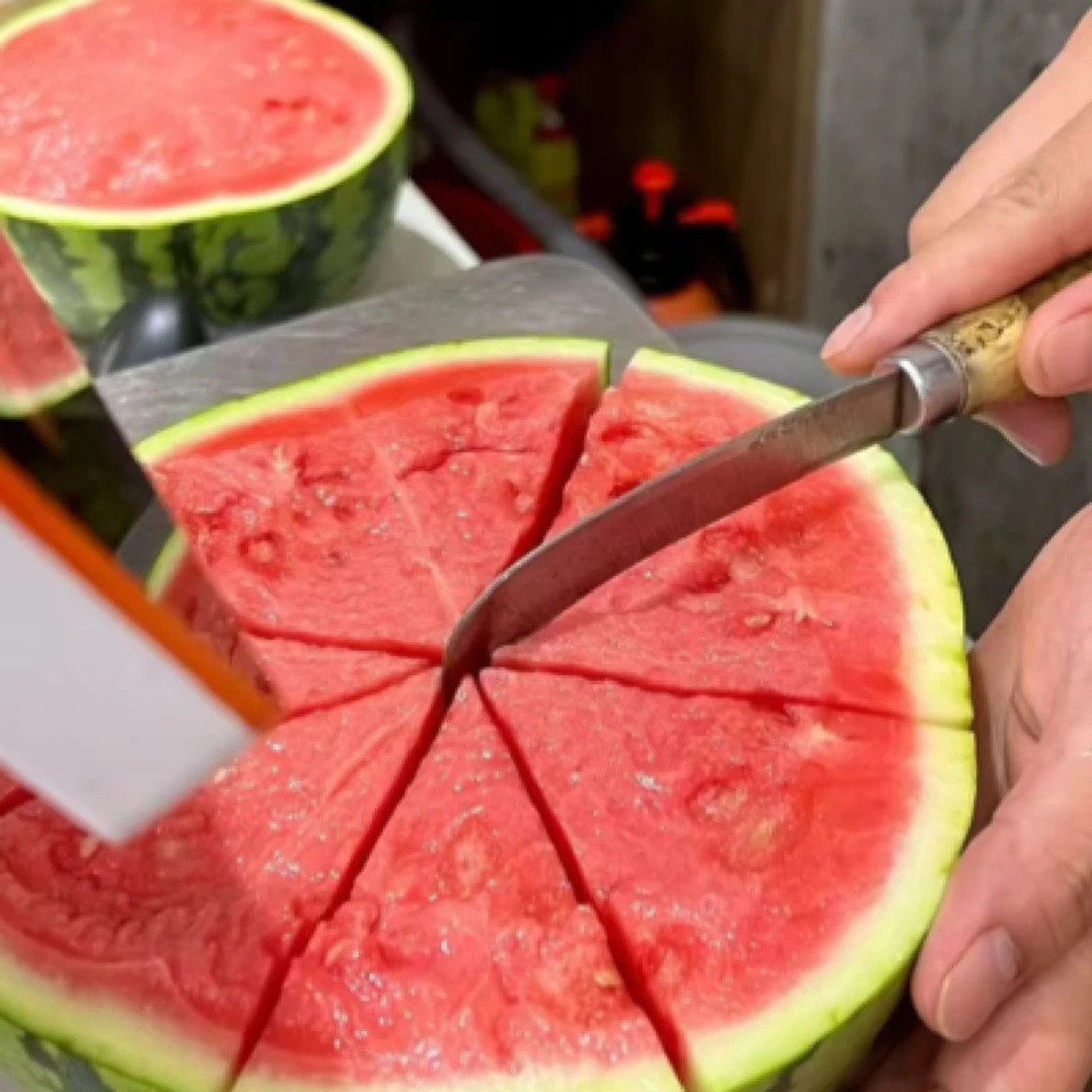 【次日达】麒麟西瓜甜一个5-10斤新鲜海南省