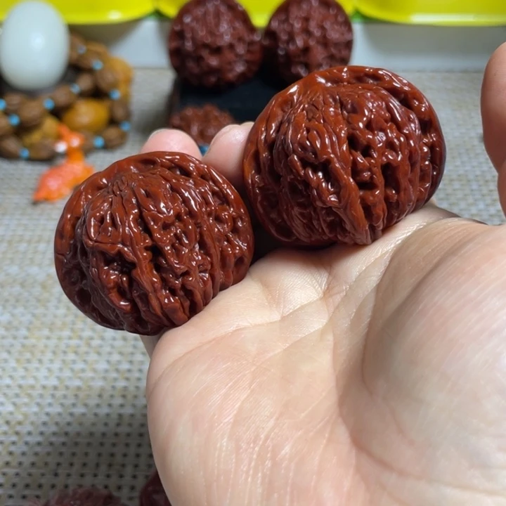 瞎***个文玩核桃把件四座楼