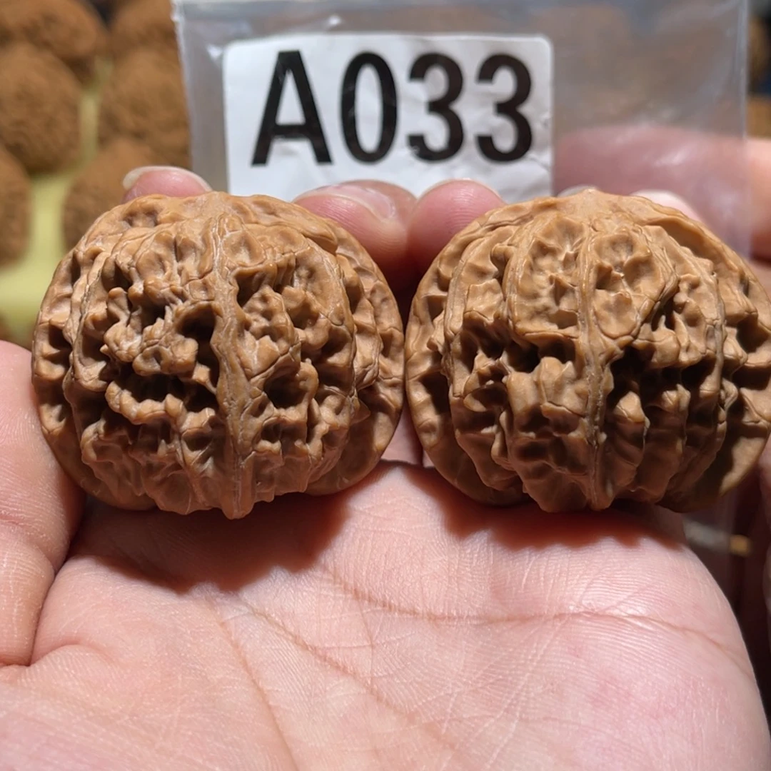 文玩核桃把件门头沟山地苹果园45全品