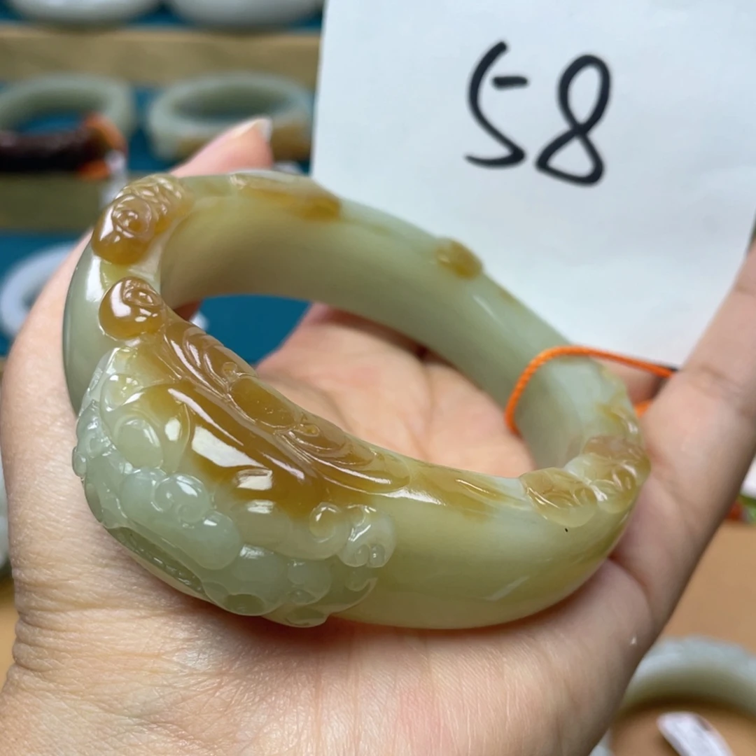 未镶嵌手镯和田玉圈口60
