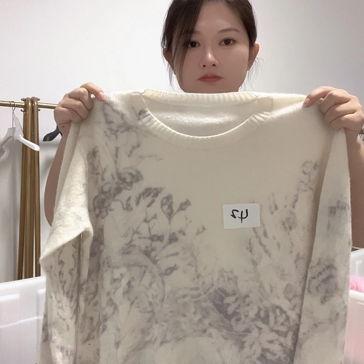 42号。 特价羊绒不退不换