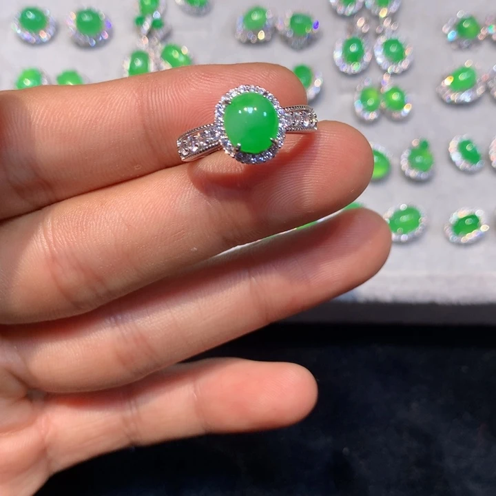 翡翠未镶嵌戒指翡翠戒指