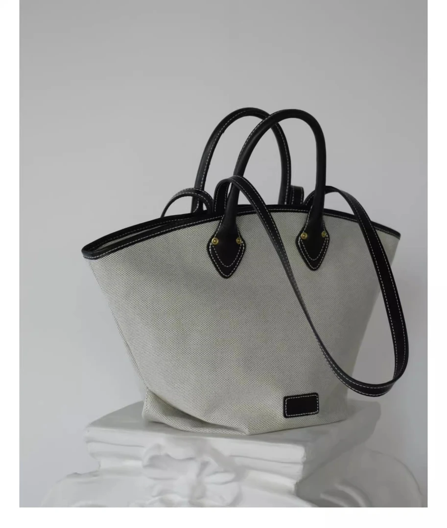 2025新款轻便尼龙包女斜挎包上班通勤小包包百搭手提妈妈包