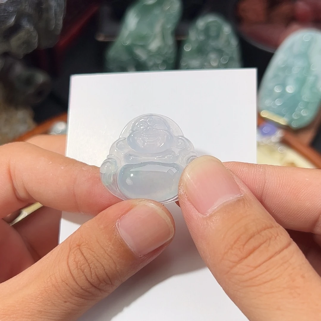 翡翠未镶嵌挂件淡春彩飘蓝紫底冰胶翡翠佛公28*31*6