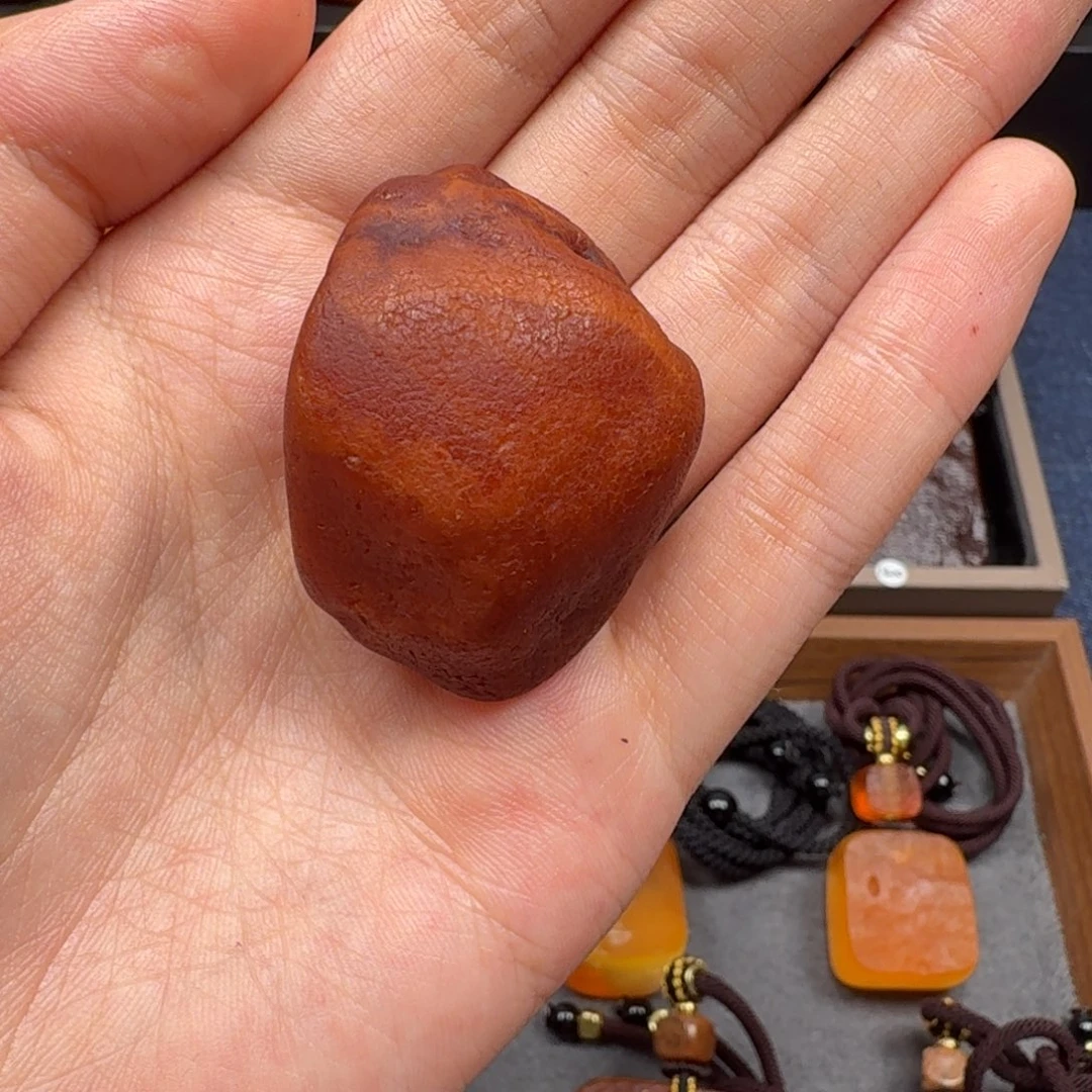 蜜蜡吊坠(不含链)未镶嵌