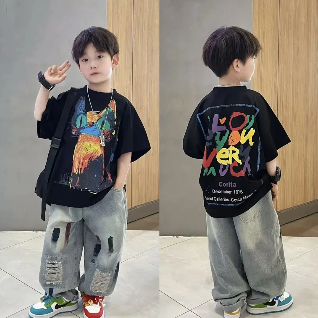 男童套装2025新款夏季手绘猫咪印花短袖T恤破洞牛仔裤两件套宽松