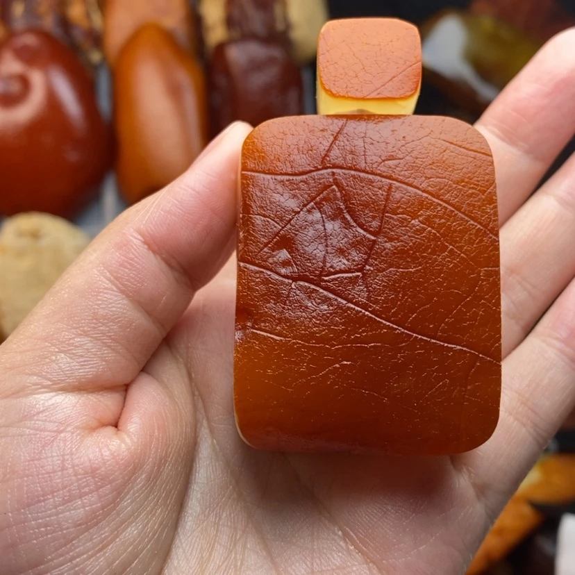 【闪购商品】定制琥珀初*裸石，。