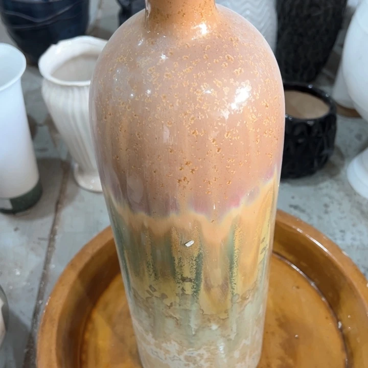 陶瓷花瓶微瑕捡漏出